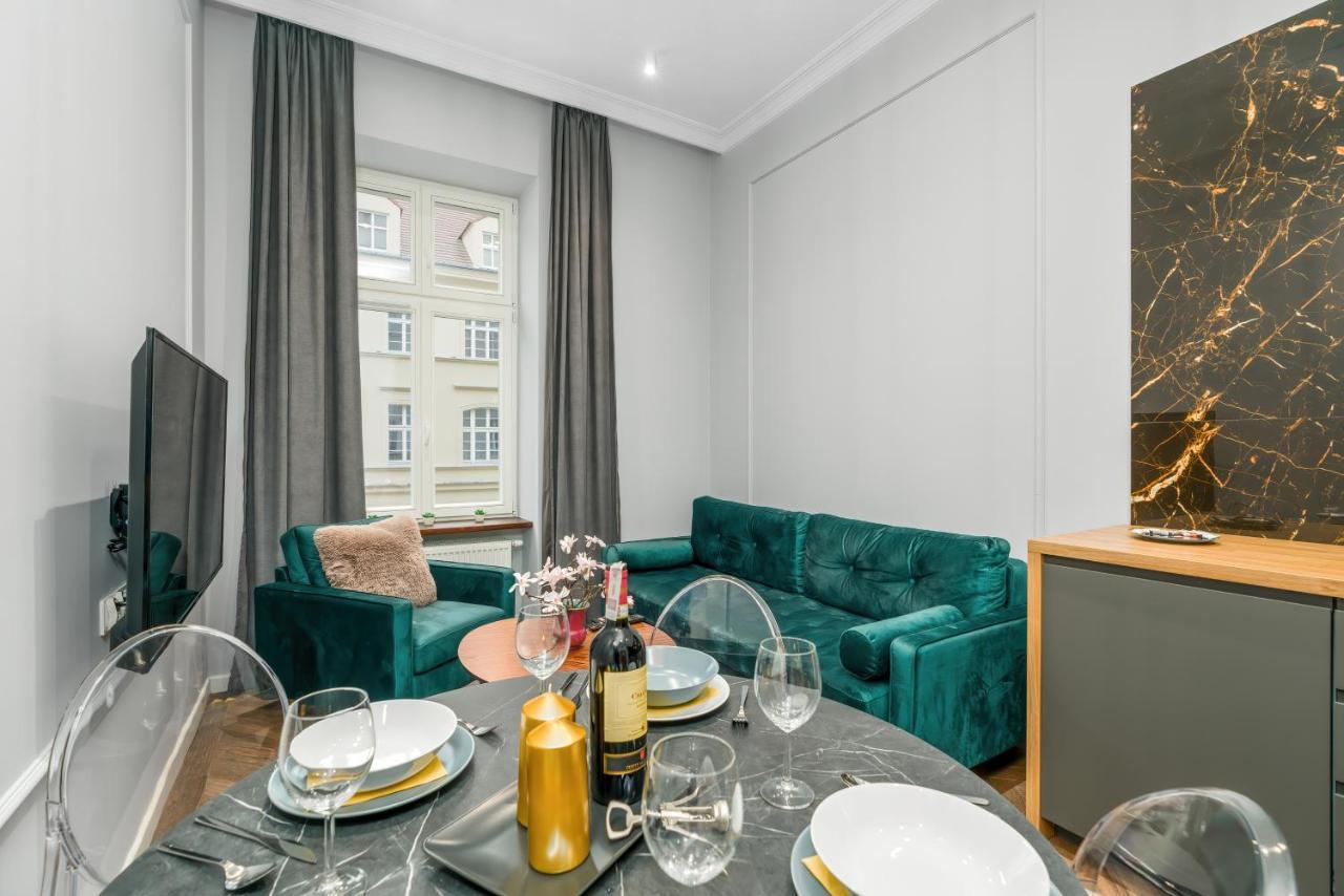 Central Apartments Garbary By Noclegi Renters Poznan Exterior foto